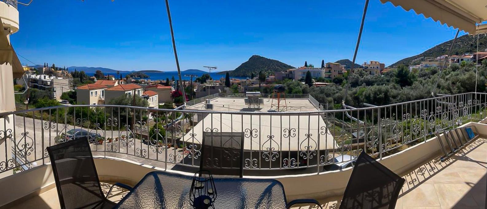 Sun N' Salt II Apartment Толон Экстерьер фото